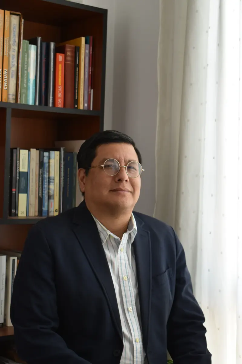 Dr. Alejandro Chu